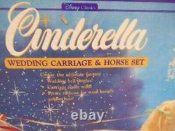 1991 Disney Classics Cinderella WEDDING CARRIAGE & HORSE SET