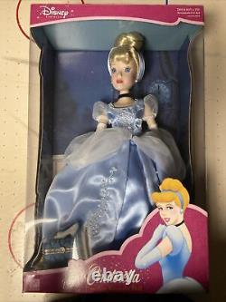 2003 Disney Princess Cinderella Porcelain Keepsake Doll From Brass Key Brand New