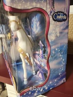 2004 Disney Princess Special Edition Cinderella Twinkle Lights Carriage Rare