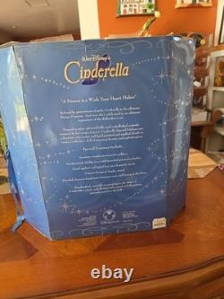 2005 Walt Disney Cinderella Special Edition Disney Store Exclusive Doll