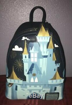 2019 Disney Parks Magic Kingdom Cinderella Castle Loungefly Mini Backpack New