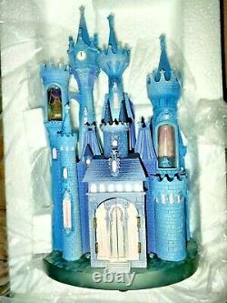 2020 Castle Collection CINDERELLA light up figurine Disney Store 1/10 limited