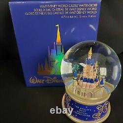2021 Disney Parks 50th Anniversary Cinderellas Castle Water Snow Globe MUSICAL