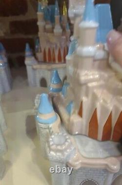 2021 Disney Parks Magic Kingdom Cinderella Castle Ceramic Cookie Jar In Hand