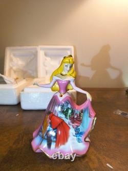 Bradford Editions Disney Dresses And Dreams Set Of 5 With Certificates