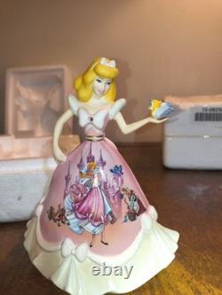 Bradford Editions Disney Dresses And Dreams Set Of 5 With Certificates