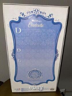 CINDERELLA DISNEY STORE DOLL LIMITED EDITION 17 blue dress
