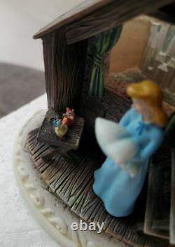 Cinderella Dreams Disney Showcase Collection Story Time Olszewski Statue LE1500