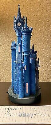 Cinderella Light-Up Figurine Disney Castle Collection Limited Release 1/10