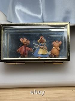 Cinderella Madame Alexander 34950 10 Disney Princess Doll 2002 Box COA