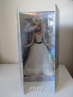 Cinderella Walt Disney World 50th Anniverary Limited Edition Doll New