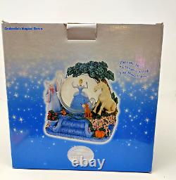 Cinderella's Magic Gown New Disney Store Snow Globe NOS Sealed in Original Box