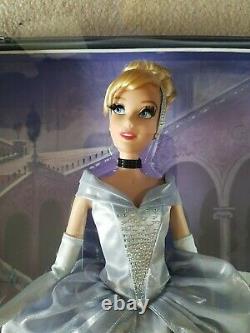 DISNEY 17 CINDERELLA DOLL Saks Fifth Avenue Exclusive LIMITED EDITION 2500 pcs