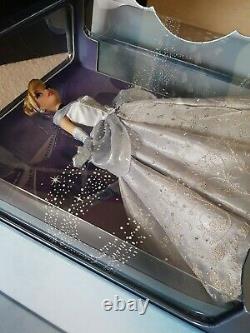 DISNEY 17 CINDERELLA DOLL Saks Fifth Avenue Exclusive LIMITED EDITION 2500 pcs