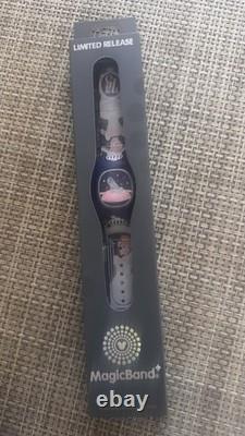 DISNEY PARKS CINDERELLA 75th Anniversary MagicBand+ Limited Release NIB