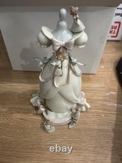 DISNEY SHOWCASE COLLECTION LENOX CINDERELLA'S SURPRISE NIB COA. RARE LImIted