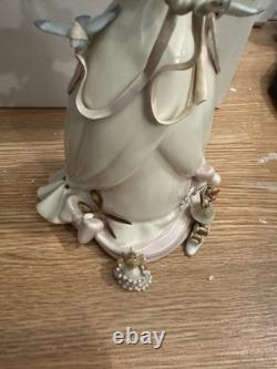 DISNEY SHOWCASE COLLECTION LENOX CINDERELLA'S SURPRISE NIB COA. RARE LImIted