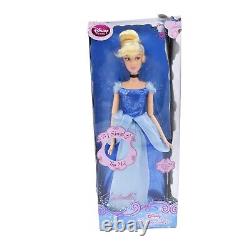 DISNEY STORE EXCLUSIVE CINDERELLA 17 SINGING DOLL NEW NIB Damaged Box