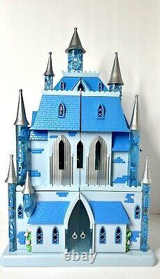 DISNEY STORE Magical CINDERELLA Castle LIGHT UP Play SET Prince Charming NEW