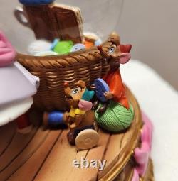 Dinsey Cinderella Pink Dress Snowglobe Snow Globe New in Box