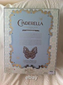 Disney 17 Cinderella Limited Edition of 500 wedding doll Live action Film