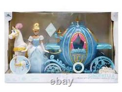 Disney Authentic Deluxe Cinderella Classic Doll Gift Set with Ho Playset New