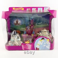 Disney Bluebird Tiny Collection Cinderella Wedding Palace 1999 Mattel 22470