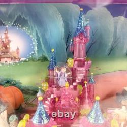 Disney Bluebird Tiny Collection Cinderella Wedding Palace 1999 Mattel 22470