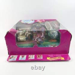 Disney Bluebird Tiny Collection Cinderella Wedding Palace 1999 Mattel 22470