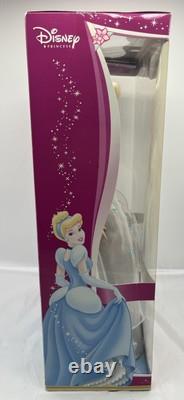 Disney Brass Key Porcelain Dolls Cinderella with Stand 2006 NIB Rare