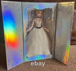 Disney CINDERELLA 50th Anniversary 17 Inch Limited Edition DOLL 6522/10000