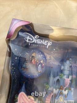 Disney CINDERELLA Hidden Treasures CASTLE 2004 Polly Pocket G7995 NEW Sealed
