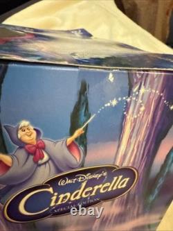 Disney CINDERELLA Hidden Treasures CASTLE 2004 Polly Pocket G7995 NEW Sealed