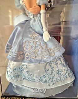 Disney CINDERELLA & PRINCE CHARMING Fairytale Limited Edition of 3102/6000