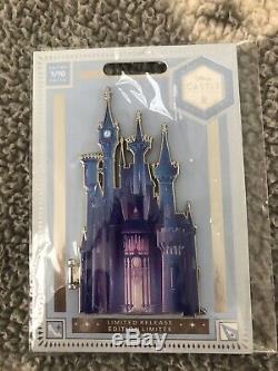 Disney Castle Collection 1/10 Limited Release Cinderella Jumbo Pin