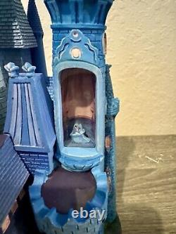 Disney Castle Collection Cinderella Castle Light-Up Figurine 1/10 Brand New