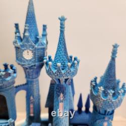Disney Castle Collection Cinderella Limited Release Light Up Figurine New in Box