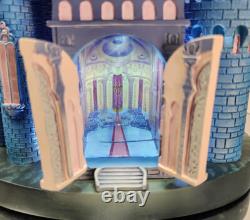 Disney Castle Collection Cinderella Limited Release Light Up Figurine New in Box