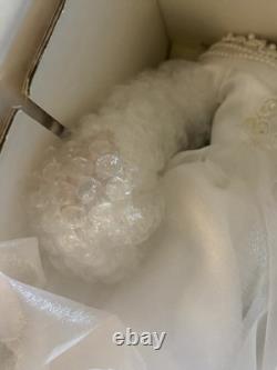 Disney Catalog Cinderella 50th Anniversary Porcelain Keepsake Bride Doll NIB