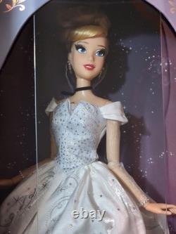 Disney Cinderella 75th Anniversary Limited Edition Doll New 17