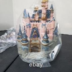 Disney Cinderella Castle 50TH Anniversary Warmer NEW IN BOX- SOLD OUT No Wax