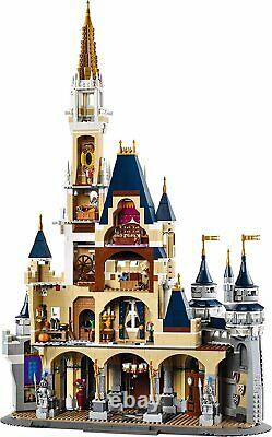 Disney Cinderella Castle LEGO 71040 Mickey Minnie Donald Daisy Tinker Bell