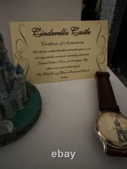 Disney Cinderella Castle Limited Edition Figurine with COA & Box 1374/2000