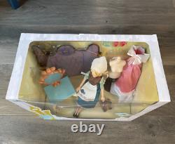Disney Cinderella Classic Fashion Doll with Vanity Play Set NEW