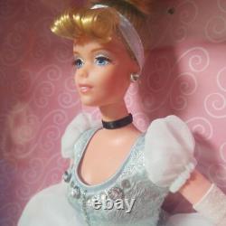 Disney Cinderella Doll Vintage, New in Box, Stunning Dress, Adorable Face