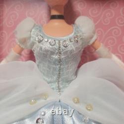 Disney Cinderella Doll Vintage, New in Box, Stunning Dress, Adorable Face