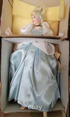 Disney Cinderella Franklin Heirloom Dolls 15 Porcelain New Unremoved with Stand