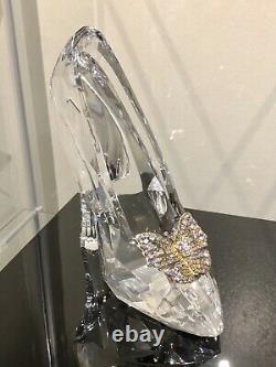 Disney Cinderella Glass Slipper Display Piece 2015 SUPER RARE