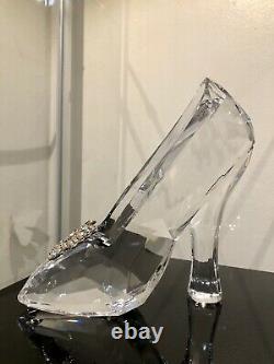 Disney Cinderella Glass Slipper Display Piece 2015 SUPER RARE