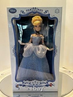 Disney Cinderella Limited edition 5000 doll 2012 (NRFB)